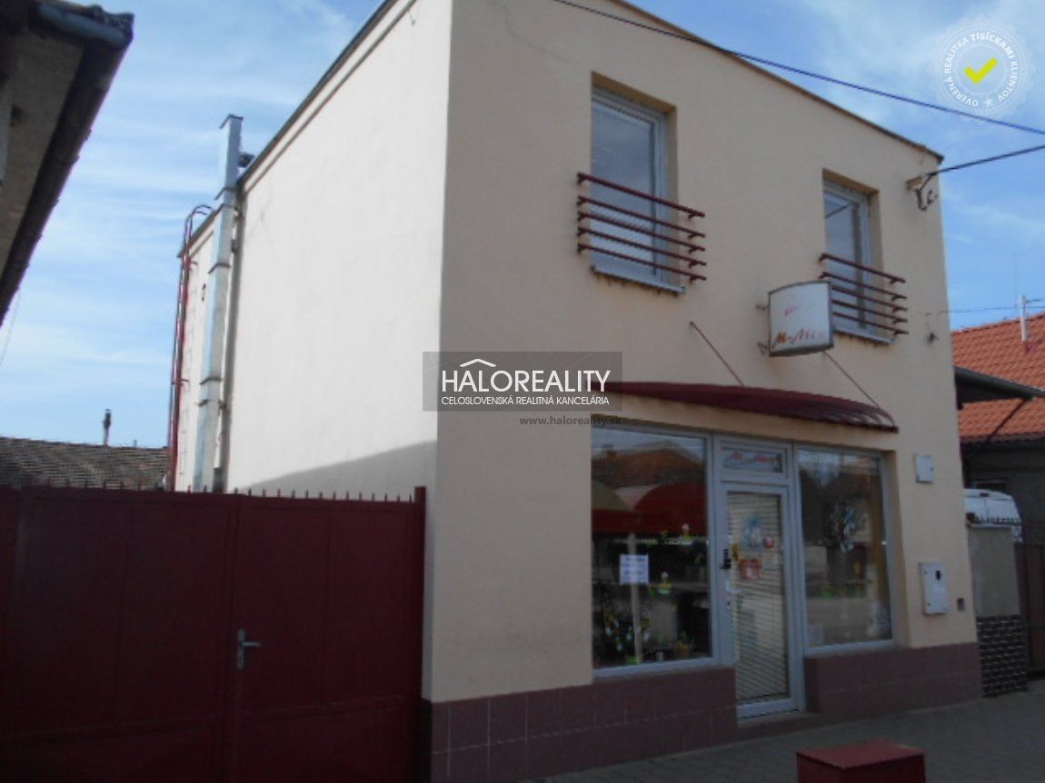 Predaj Administratívny objekt Administratívny objekt-Predaj-Váhovce-0.00 €