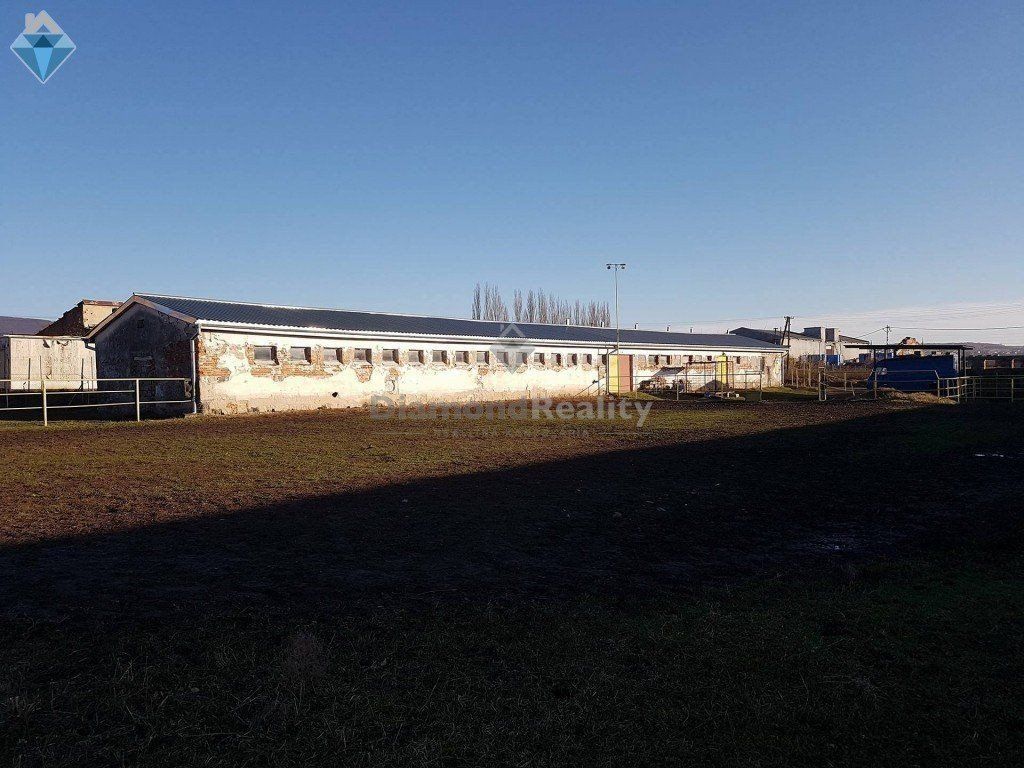 Predaj Poľnohospodársky objekt Poľnohospodársky objekt-Predaj-Prešov-180000.00 €
