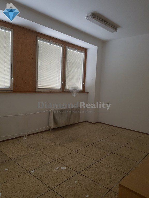 Predaj Polyfunkčný objekt Polyfunkčný objekt-Predaj-Prešov-399000.00 €