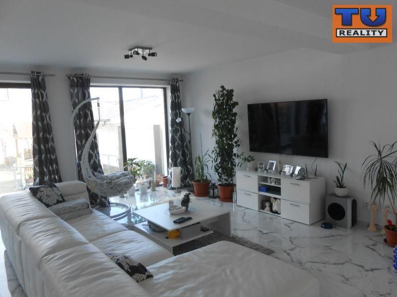 Predaj Rodinný dom Rodinný dom-Predaj-Tureň-355000.00 €