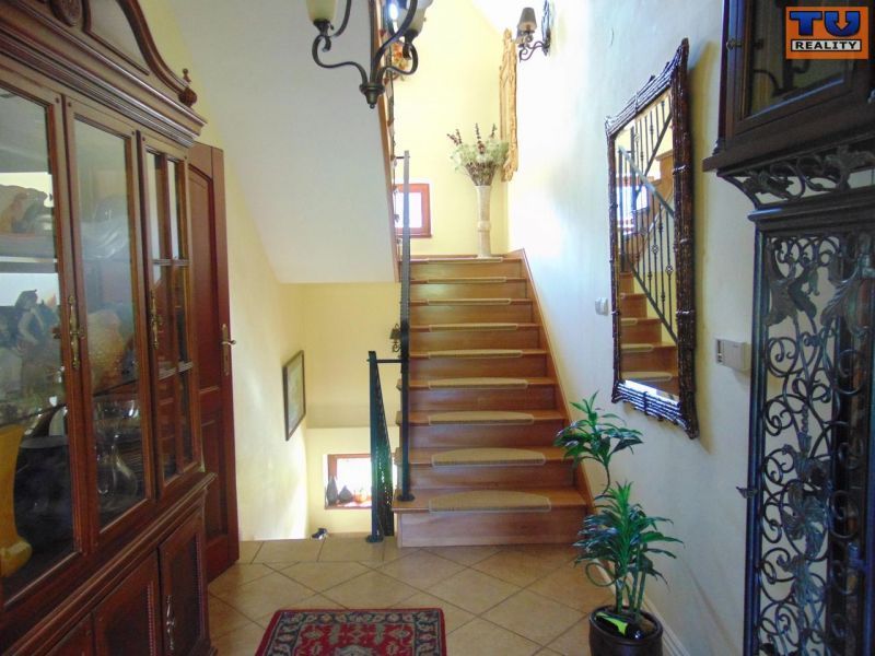 Predaj Rodinný dom Rodinný dom-Predaj-Ždiar-385000.00 €