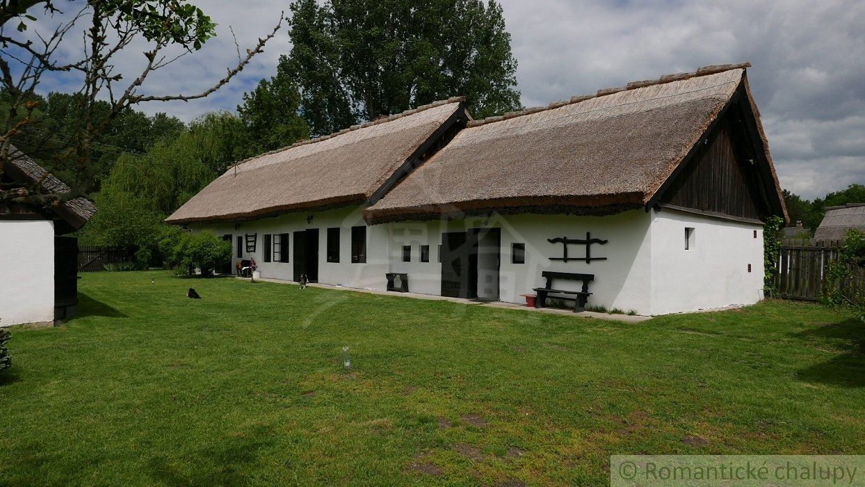 Predaj Poľnohospodársky objekt Poľnohospodársky objekt-Predaj-Gabčíkovo-219000.00 €