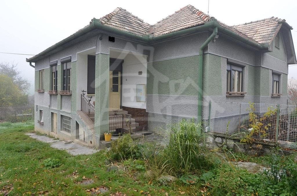 Predaj Poľnohospodársky objekt Poľnohospodársky objekt-Predaj-Zombor-29500.00 €