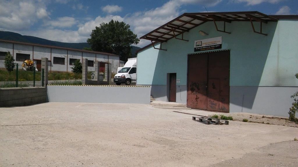 Predaj Skladový objekt Skladový objekt-Predaj-Martin-279000.00 €