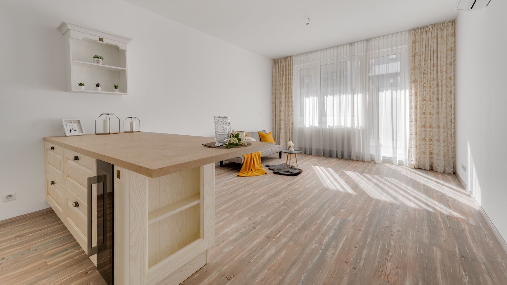 Predaj Iný Iný-Predaj-Bratislava - mestská časť Staré Mesto-399900.00 €