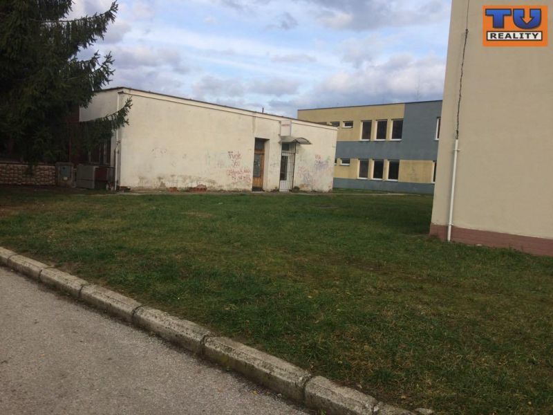 Predaj Obchodný objekt Obchodný objekt-Predaj-Ružomberok-19990.00 €