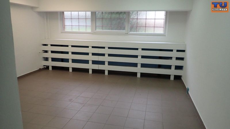 Predaj Obchodný objekt Obchodný objekt-Predaj-Malacky-74000.00 €