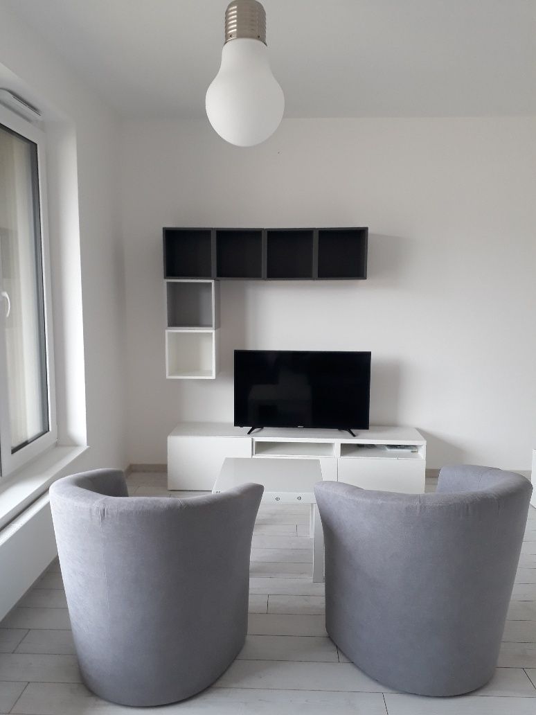 Prenájom Iný Iný-Prenájom-Bratislava - mestská časť Lamač-480.00 €