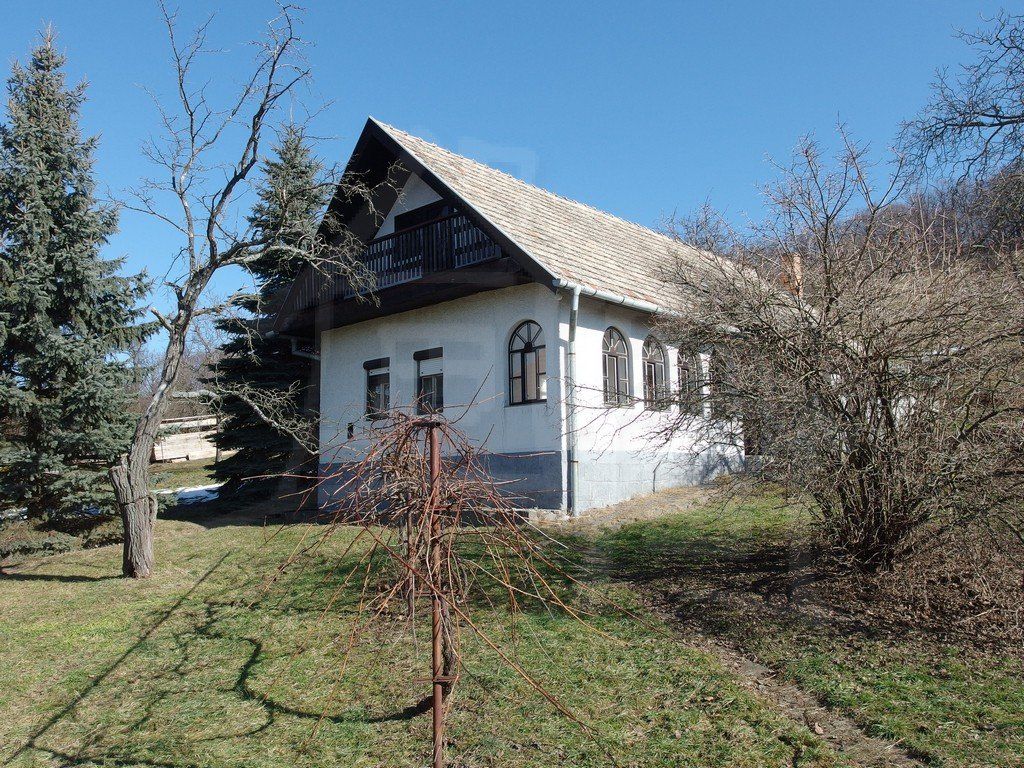 Predaj Rodinný dom Rodinný dom-Predaj-Krupina-139999.00 €