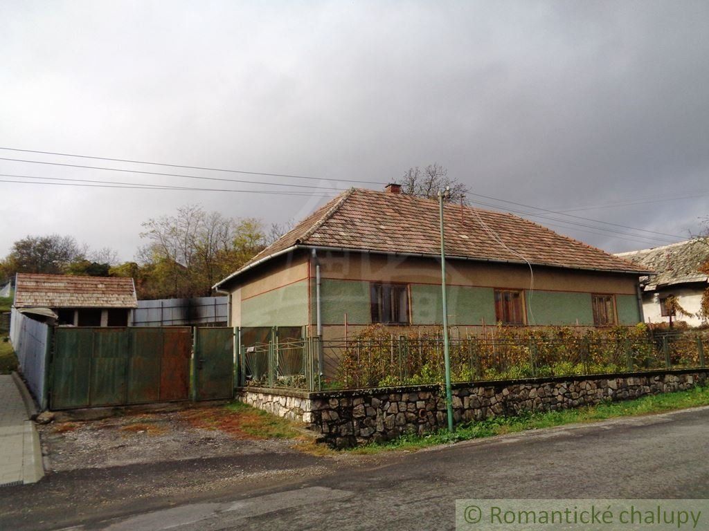 Predaj Rodinný dom Rodinný dom-Predaj-Čebovce-26999.00 €