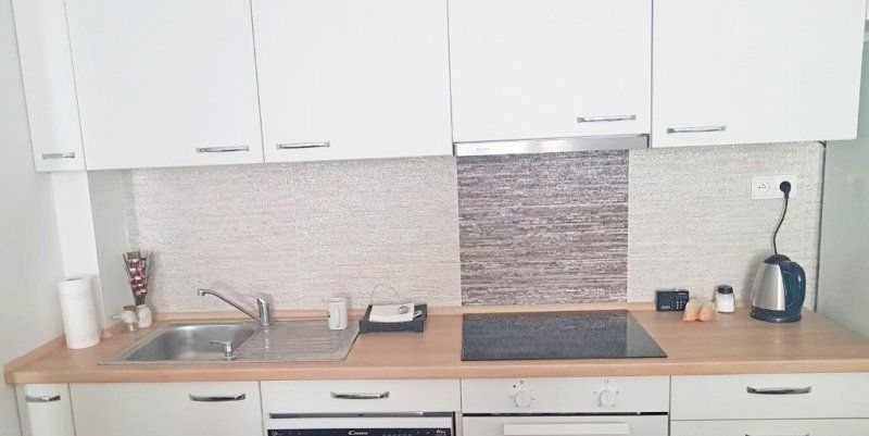 Predaj Iný Iný-Predaj-Bratislava - mestská časť Nové Mesto-125000.00 €