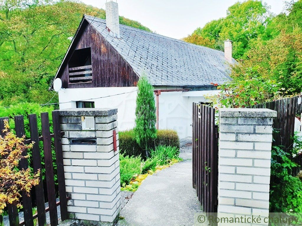 Predaj Rodinný dom Rodinný dom-Predaj-Banská Štiavnica-229000.00 €