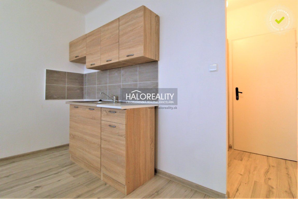 Predaj Iný Iný-Predaj-Topoľčany-38990.00 €