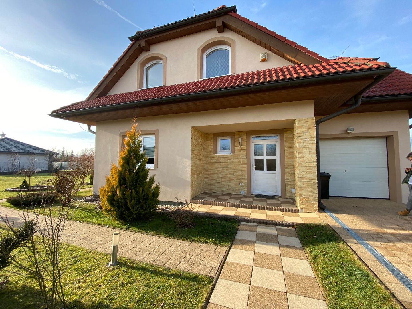 Predaj Vila Vila-Predaj-Veľká Lomnica-0.00 €