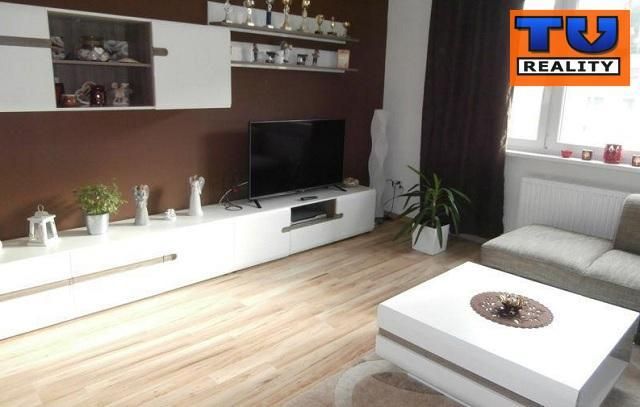 Predaj 4-izbový byt 4-izbový byt-Predaj-Trenčín-104950.00 €