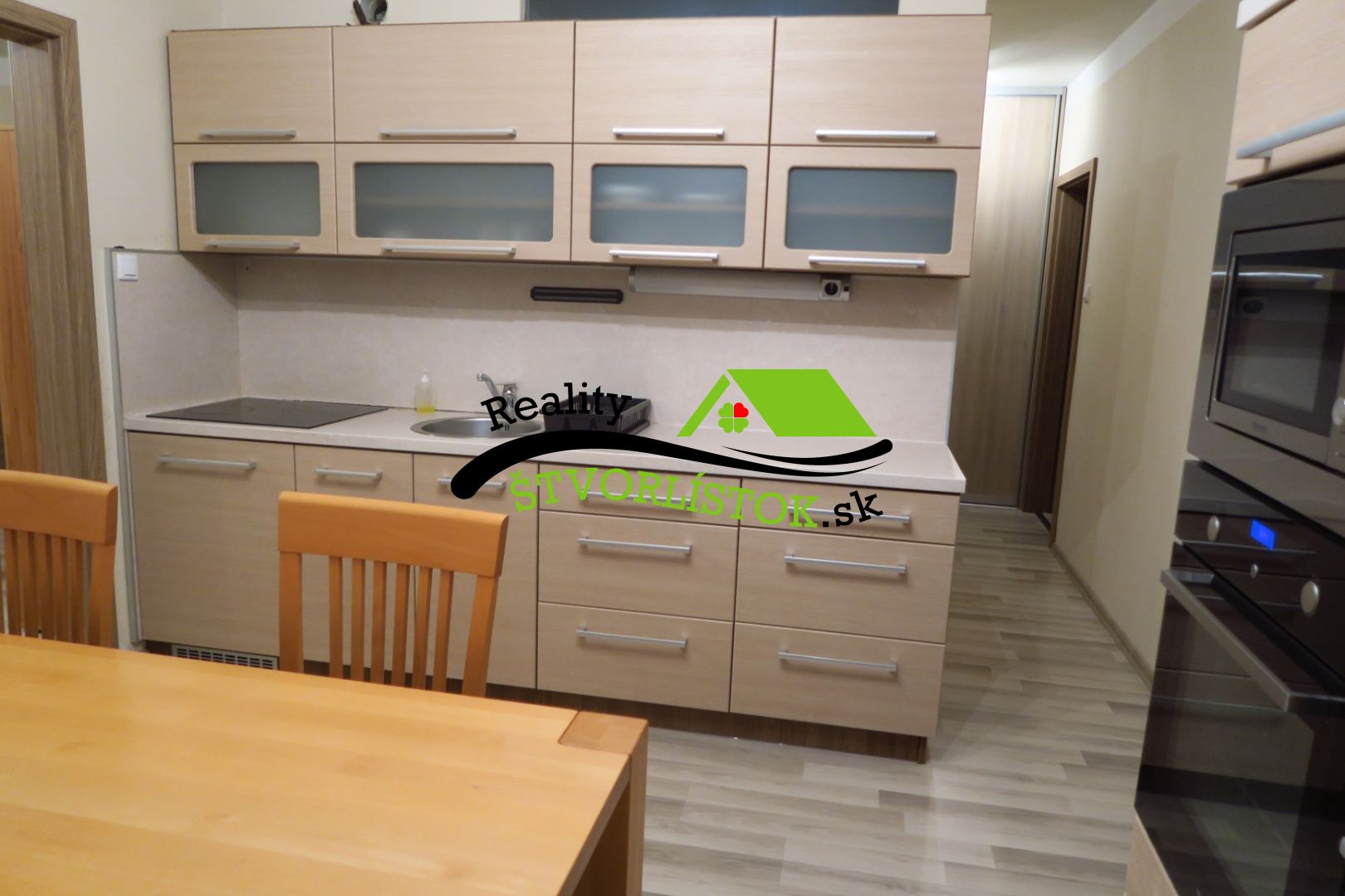 Prenájom Iný Iný-Prenájom-Senica-530.00 €