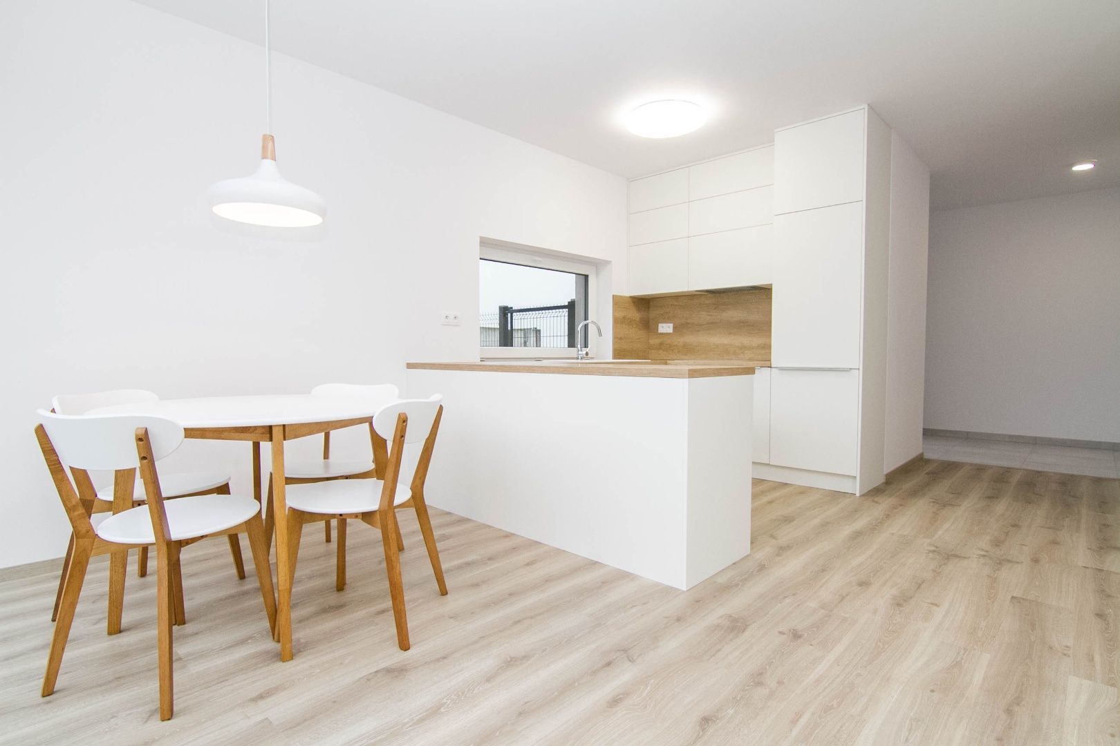 Prenájom Rodinný dom Rodinný dom-Prenájom-Stupava-850.00 €