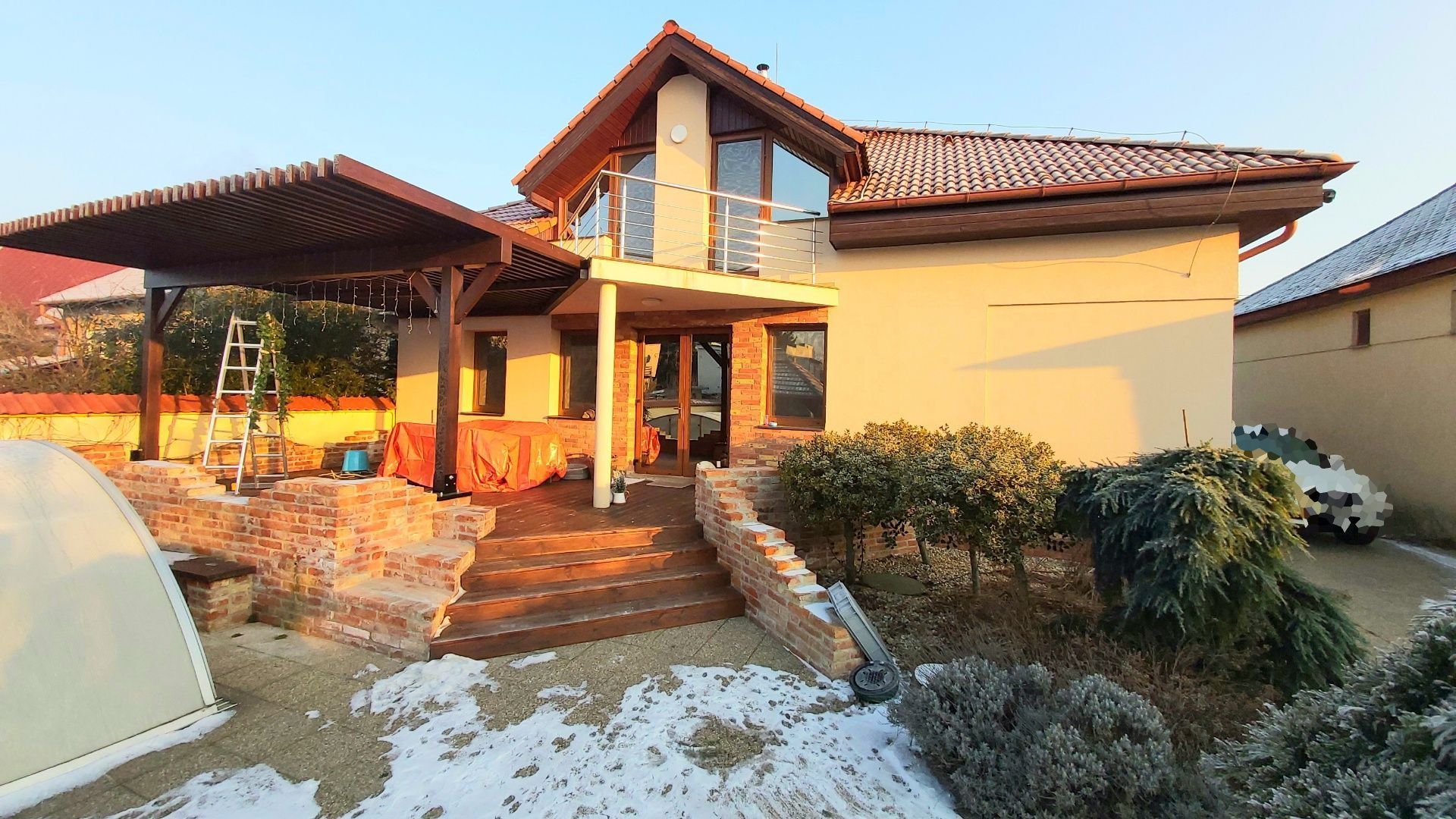 Predaj Vila Vila-Predaj-Košice - mestská časť Krásna-349900.00 €
