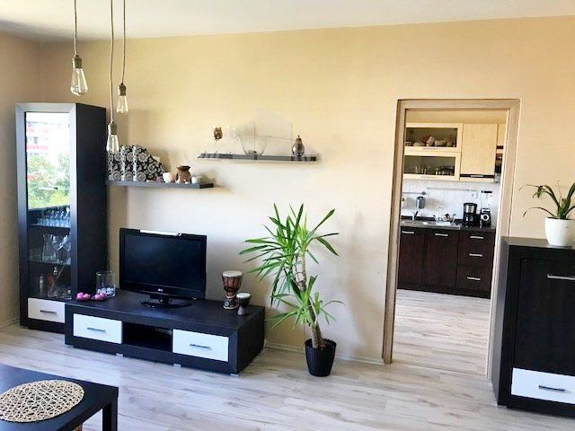 Prenájom Iný Iný-Prenájom-Bratislava - mestská časť Ružinov-800.00 €