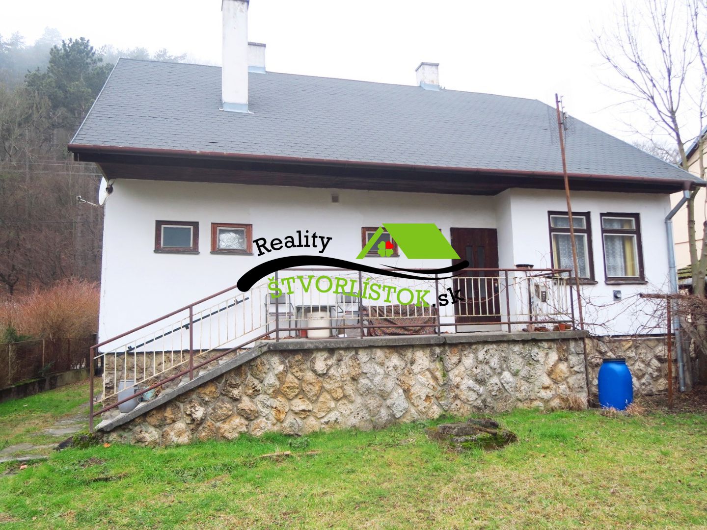 Predaj Rodinný dom Rodinný dom-Predaj-Brezová pod Bradlom-47500.00 €