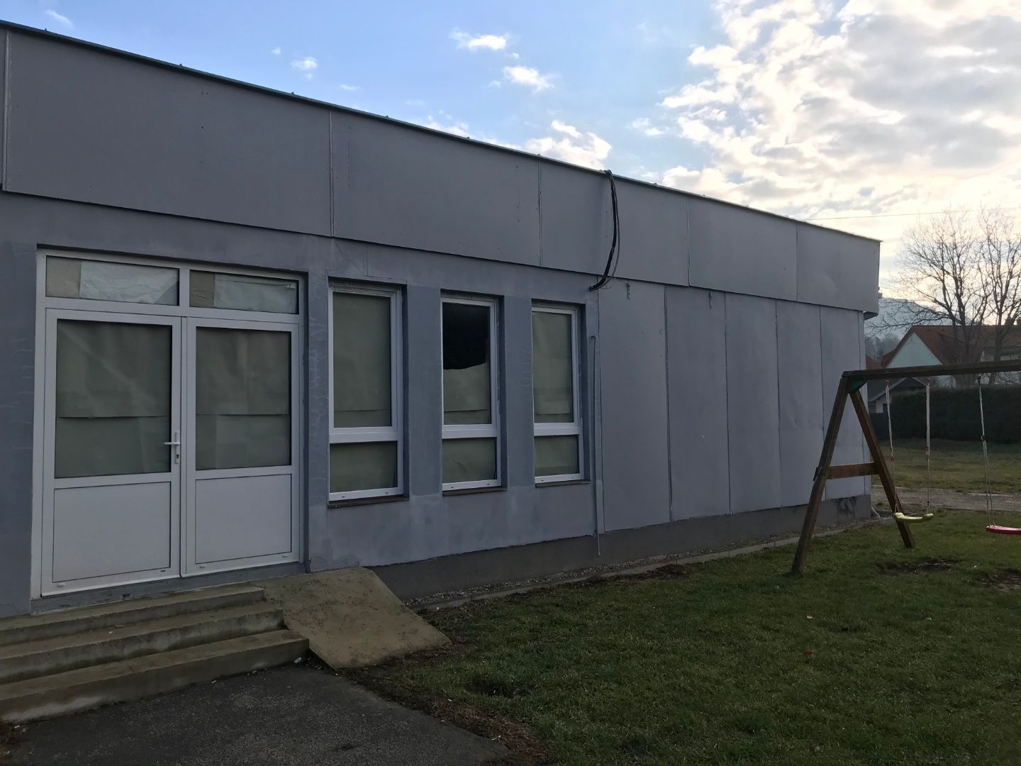 Predaj Obchodný objekt Obchodný objekt-Predaj-Nová Dubnica-62000.00 €