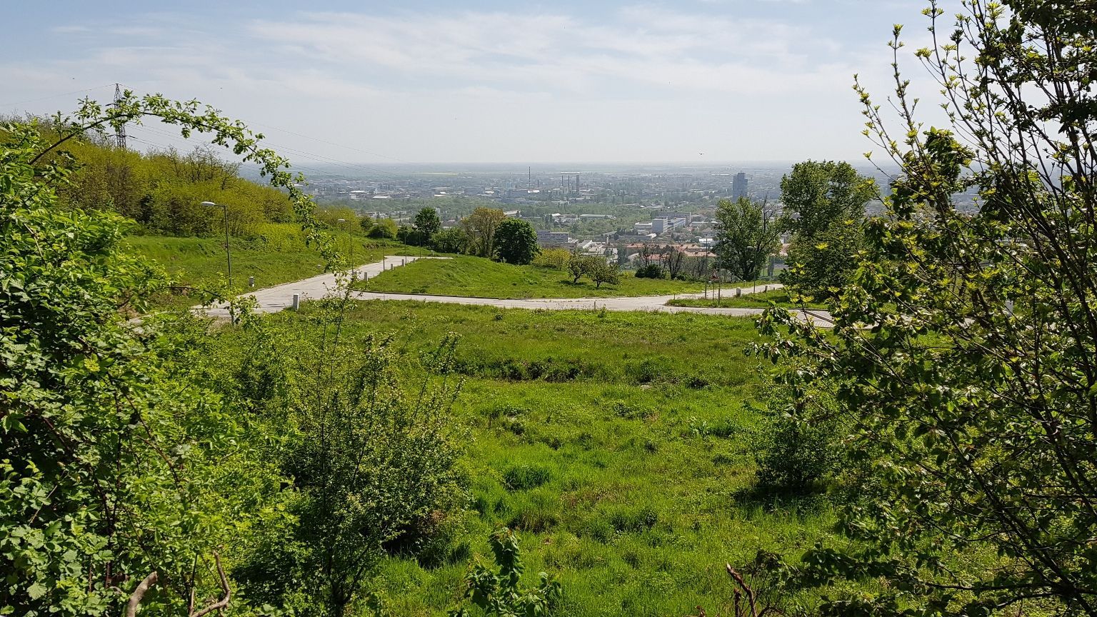 Predaj Pozemok pre RD Pozemok pre RD-Predaj-Bratislava - mestská časť Nové Mesto-315560.00 €