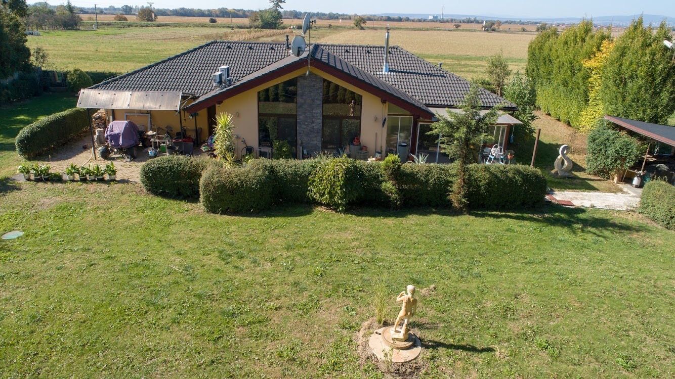 Predaj Rodinný dom Rodinný dom-Predaj-Nižná Hutka-249000.00 €