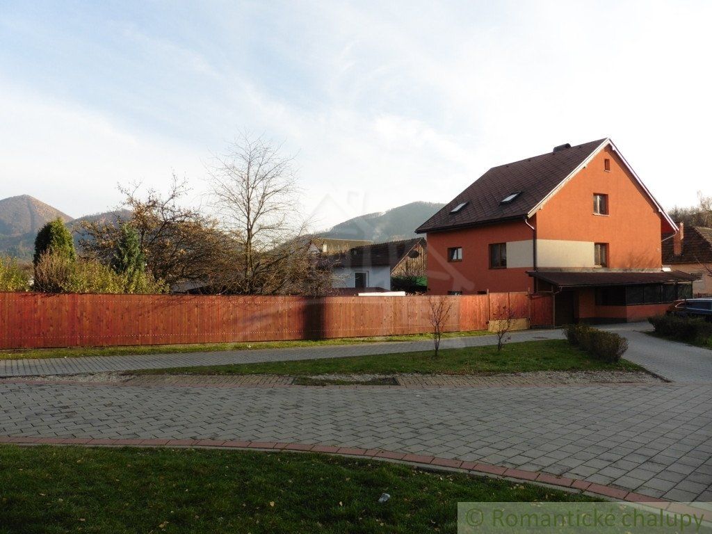 Predaj Rodinný dom Rodinný dom-Predaj-Žilina-225000.00 €