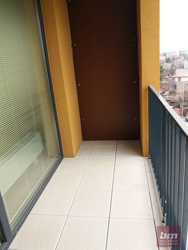 Prenájom Iný Iný-Prenájom-Bratislava - mestská časť Ružinov-460.00 €
