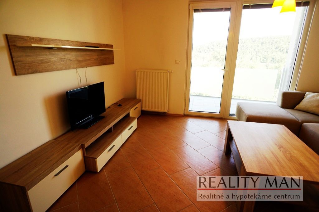 Prenájom Iný Iný-Prenájom-Piešťany-320.00 €
