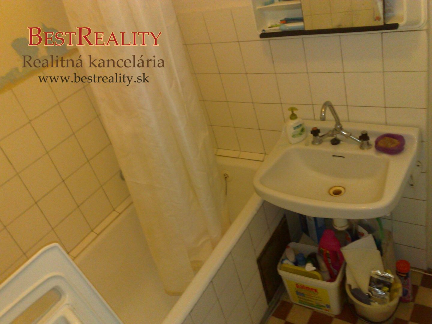 Predaj Iný Iný-Predaj-Bratislava - mestská časť Karlova Ves-119000.00 €