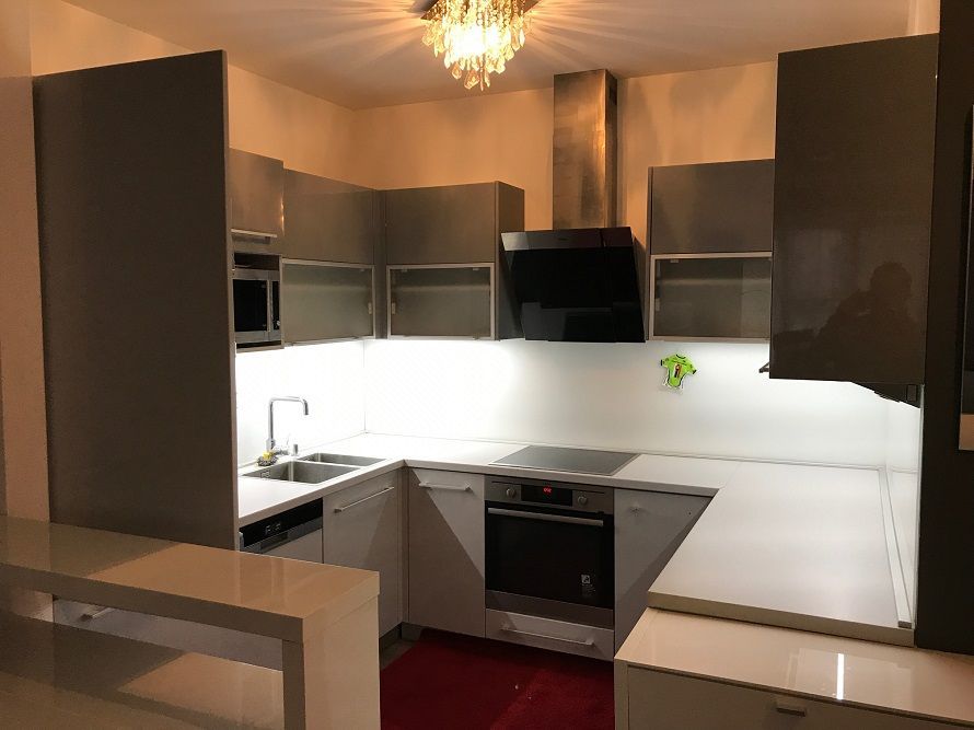 Prenájom Iný Iný-Prenájom-Bratislava - mestská časť Ružinov-850.00 €