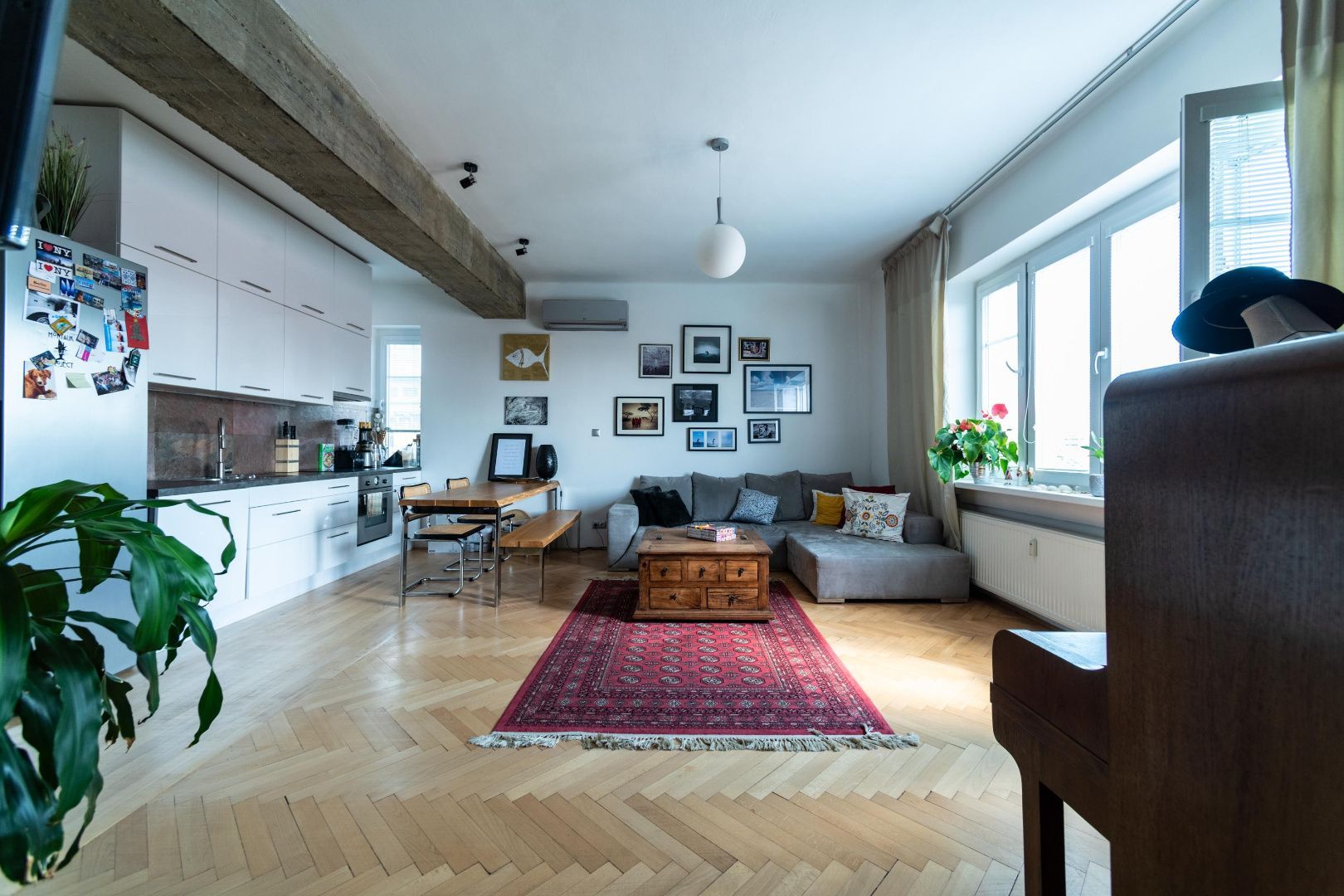 Prenájom Iný Iný-Prenájom-Bratislava - mestská časť Ružinov-700.00 €