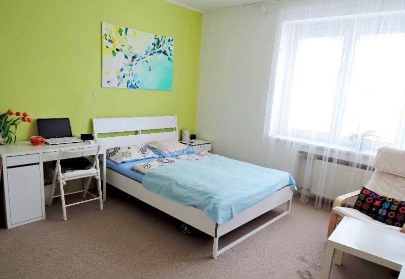 Prenájom Iný Iný-Prenájom-Bratislava - mestská časť Ružinov-490.00 €