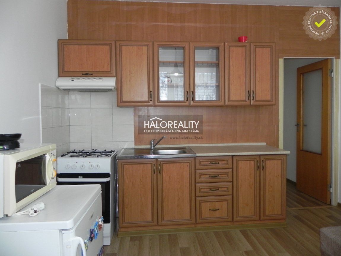 Prenájom 1-izbový byt 1-izbový byt-Prenájom-Šaľa-380.00 €