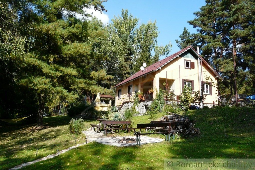 Predaj Chalupa Chalupa-Predaj-Zvolen-359000.00 €