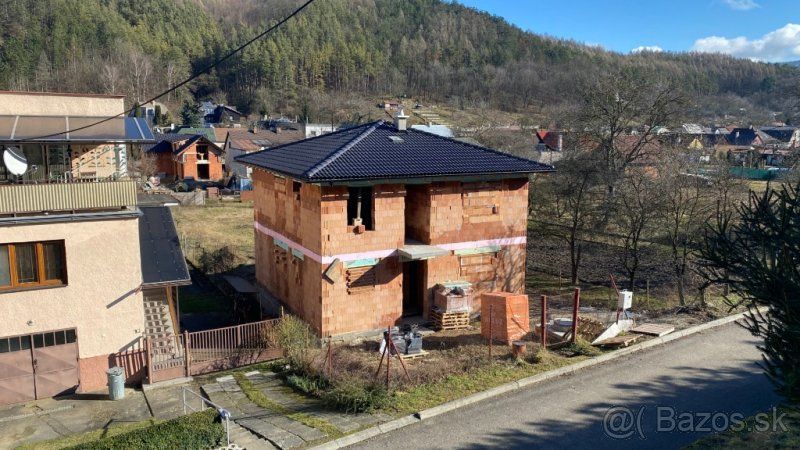 Predaj Rodinný dom Rodinný dom-Predaj-Trenčianska Teplá-133000.00 €