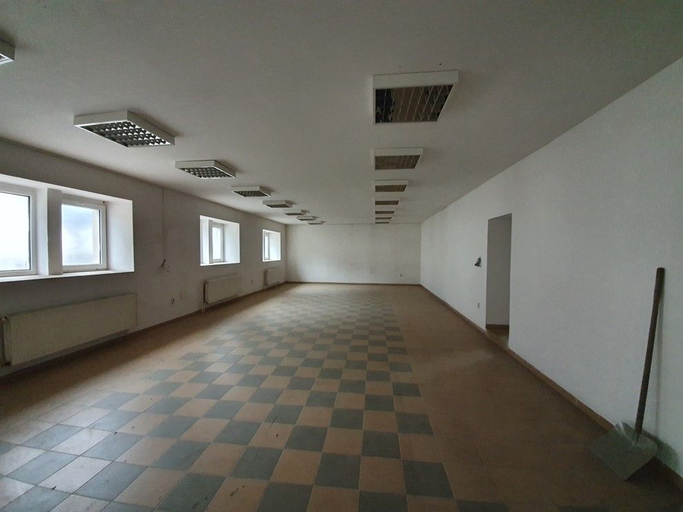 Predaj Výrobný objekt Výrobný objekt-Predaj-Púchov-100000.00 €