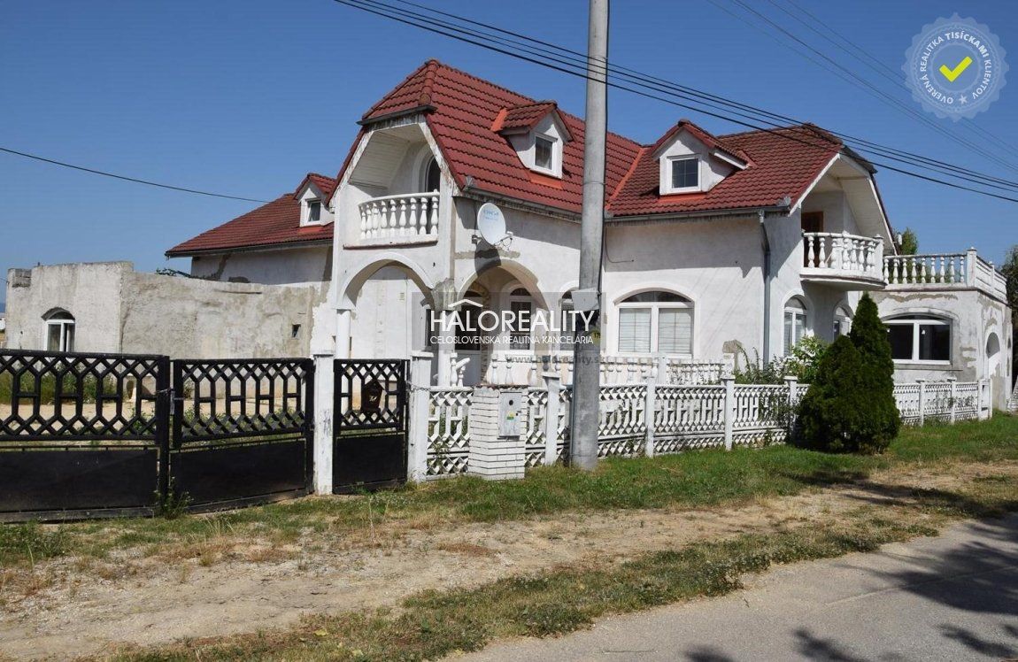 Predaj Rodinný dom Rodinný dom-Predaj-Krušovce-67800.00 €