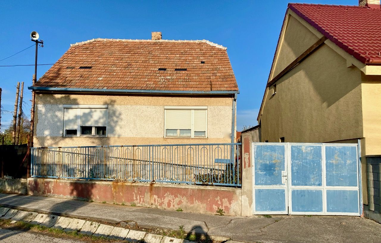 Predaj Rodinný dom Rodinný dom-Predaj-Trnava-88000.00 €