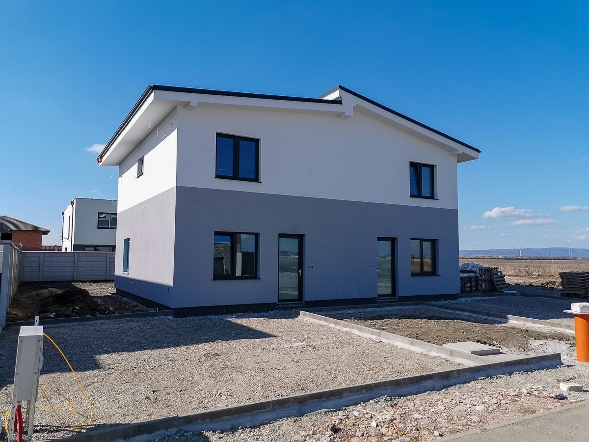Predaj Rodinný dom Rodinný dom-Predaj-Miloslavov-135000.00 €