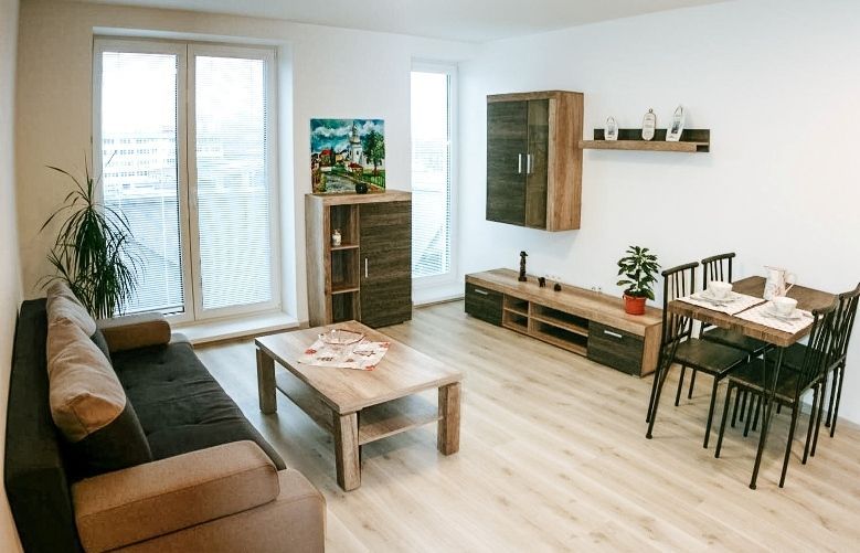 Prenájom Iný Iný-Prenájom-Bratislava - mestská časť Ružinov-490.00 €