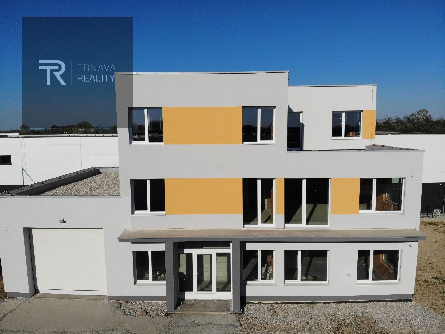 Predaj Polyfunkčný objekt Polyfunkčný objekt-Predaj-Trnava-420000.00 €