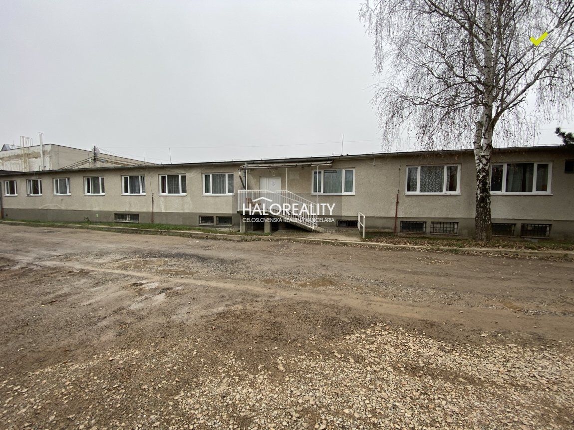 Predaj Administratívny objekt Administratívny objekt-Predaj-Rimavská Sobota-61500.00 €