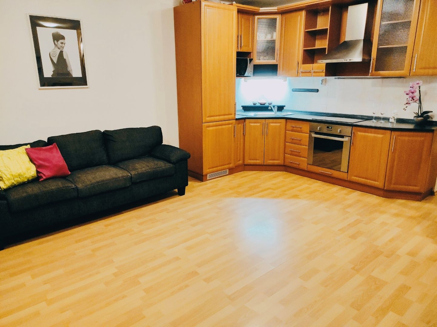 Prenájom Iný Iný-Prenájom-Zálesie-400.00 €