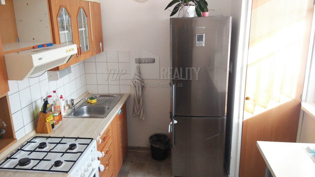 Prenájom Iný Iný-Prenájom-Bratislava - mestská časť Vrakuňa-620.00 €