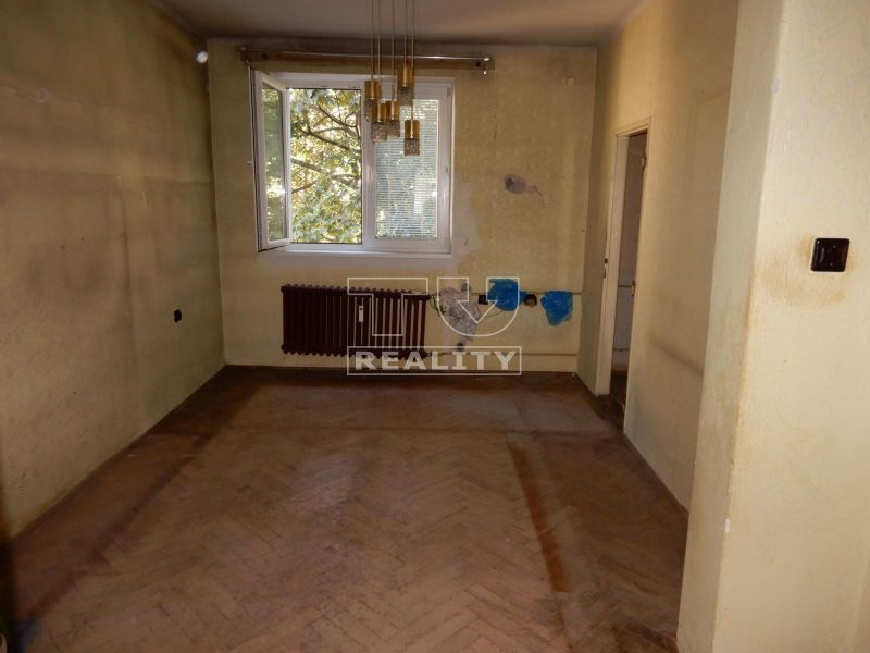 Predaj Iný Iný-Predaj-Levice-61990.00 €