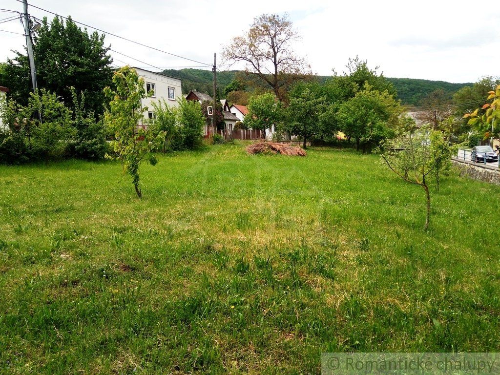 Predaj Záhrada Záhrada-Predaj-Slatina nad Bebravou-24000.00 €