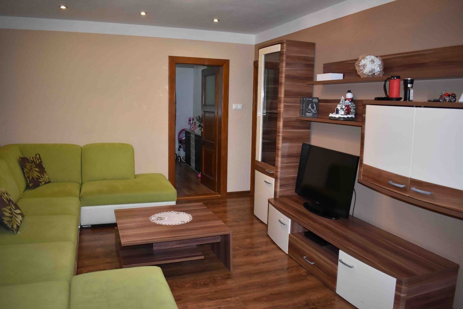 Predaj Iný Iný-Predaj-Veľké Kršteňany-66900.00 €
