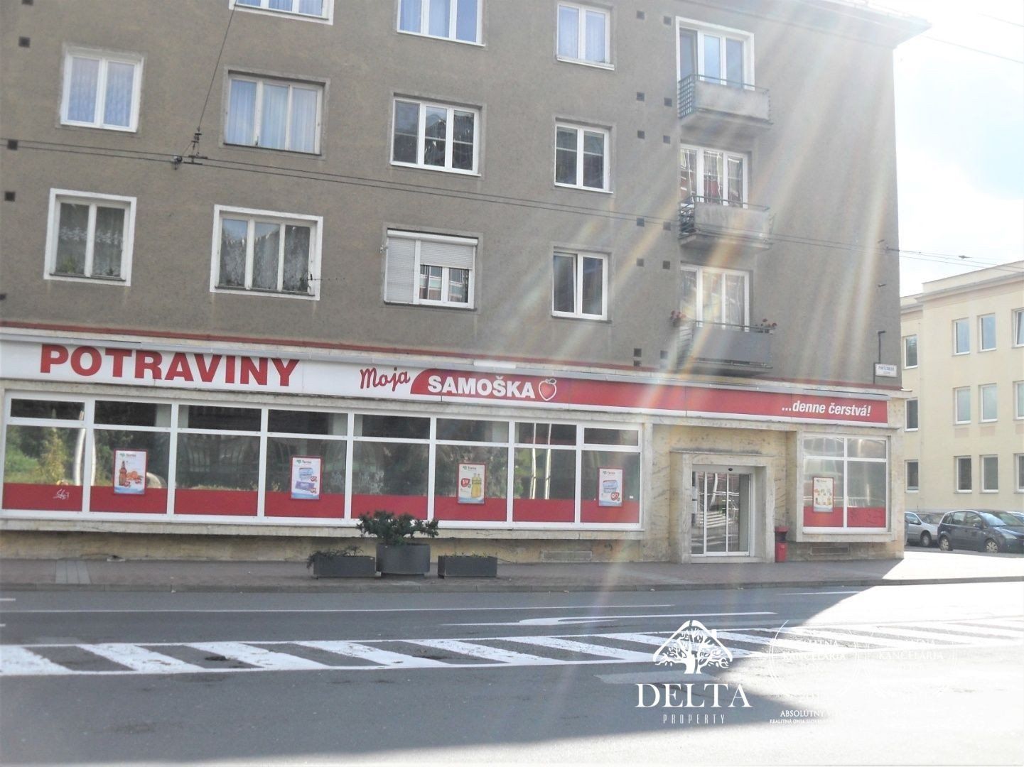 Predaj Obchodný objekt Obchodný objekt-Predaj-Banská Bystrica-615000.00 €